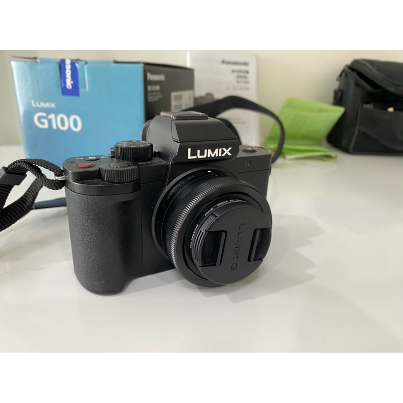 Panasonic Lumix G100 + Lens 12-32