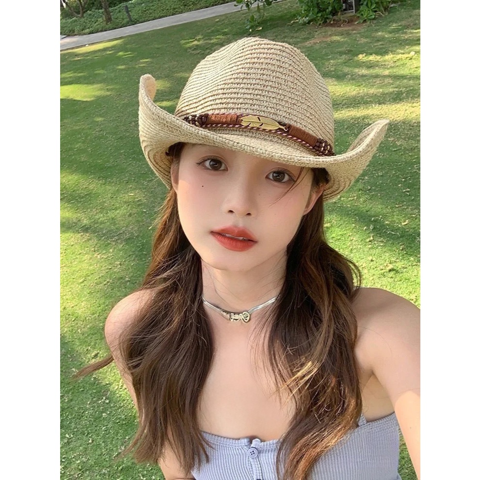 หมวกคาวบอย ปีกกว้าง สไตล์แฟชั่น B444 หมวกคาวเกิร์ล หมวกกันแดด ปรับได้ มีเชือกคล้องคอ สําหรับผู้หญิง 
