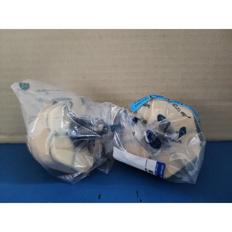 โฟมกันกระแทก ปีก นก ล่าง แท้ Ford สำหรับ Ford Ranger T6/ Ford Everest/ Mazda bt50 Pro