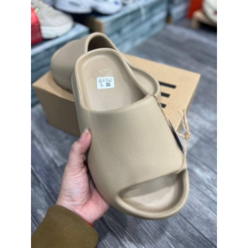 รองเท้าแตะ YEEZY รองเท้าแตะผู้ชาย ผู้หญิง มีกล่อง📦🌟ผิวหยาบ พื้นโลโก้ ปั้มใน QR CODE ✔️มีป้าย - รูปที่ 5