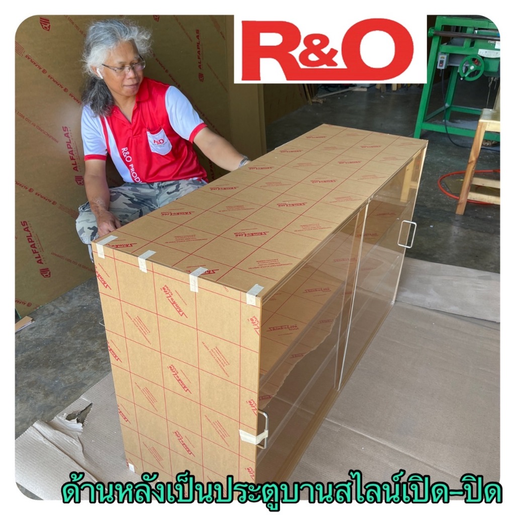 roacrylic ตู้อะคริลิคใส ตู้โชว์โดนัทและเค้กดีไซน์พรีเมี่ยม รุ่น 3 ชั้น มีฝาปิด-เปิด สีใส มี 3 ขนาดให้เลือก - รูปที่ 4