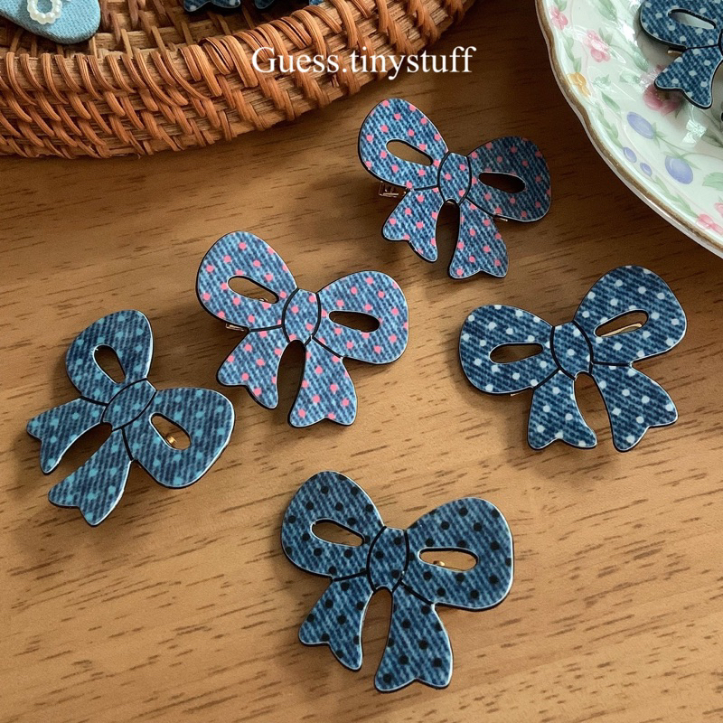 พร้อมส่งจากไทย กิ๊บติดผม GTN. Tiny ribbon on jeans Hair Clip กิ๊บรูปโบว์ กิ๊บยีนส์