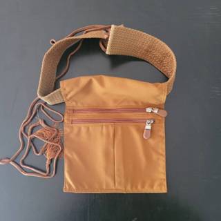 กระเป๋าประคตเอวผ้าโคนิก้า สำหรับพระสงฆ์ ใส่โทรศัพท์ เก็บปัจจ…