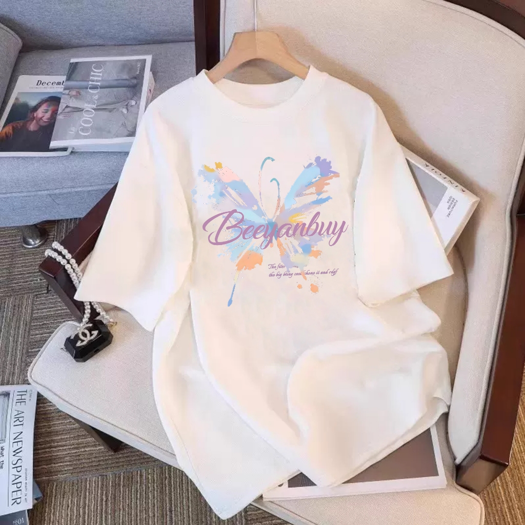 UT ขายดี เสื้อยืด โอเวอร์ไซส์ คอกลม ผู้ชายและผู้หญิง ผ้าคอตตอน ผ้าฝ้ายใส่สบาย สไตล์เกาหลี ทรงสวย ลาย"Butterfly"