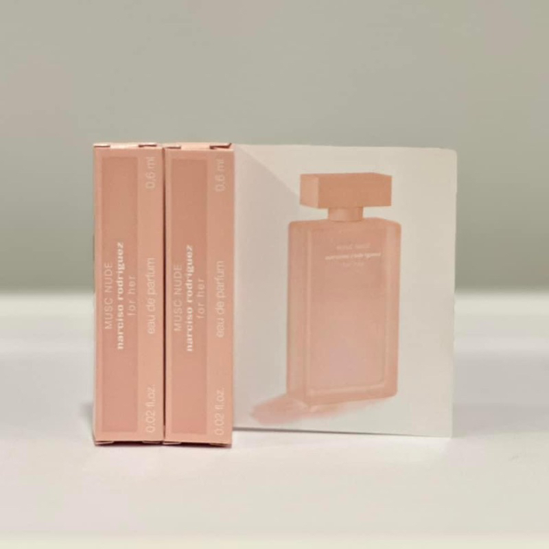 ไวออล Narciso Rodriguez Musc Nude for Her EDP ขนาด 0.8 ml น้ำหอมชนิดพกพา หัวสเปรย์ ใหม่ล่าสุด 2024 หอมมากกกกก