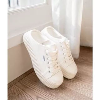 KIM&CO. Season(KF017M) รองเท้าผ้าใบกันน้ำแฟชั่นผู้ชาย เหยียบสนได้ ไม่เสียทรง พื้นนุ่มสบาย ไม่เมื่อย เพิ่มสูงอีก 5 ซม.
