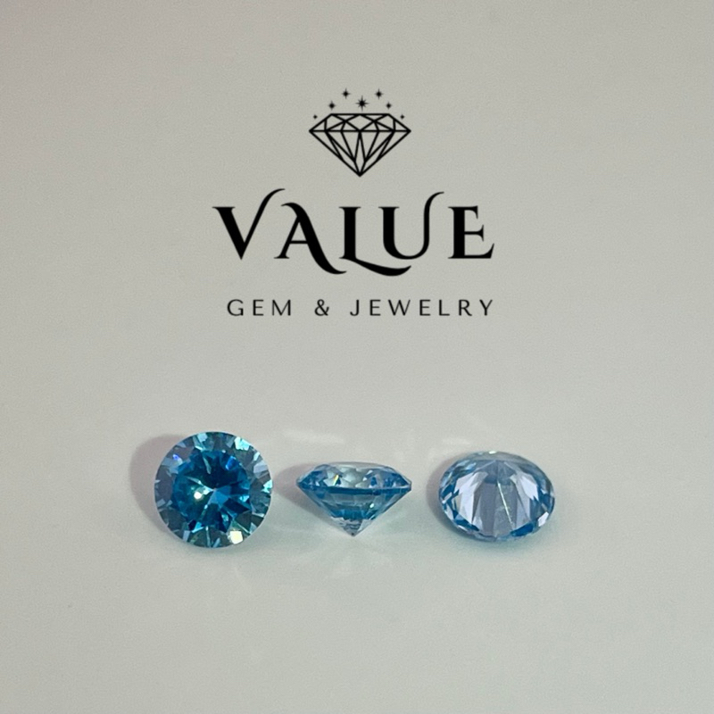 เพชรรัสเซียCZสีฟ้ารูปกลม. CZ (Cubic Zirconia) Blue Topaz Round Shape [Size 1.00mm - 10.00mm]