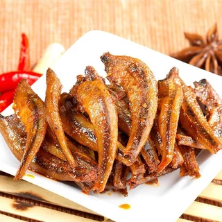 ปลาจิ๋วทะเลปรุงรสพร้อมทาน หอมกลิ่นพริก เครื่องเทศจีน อร่อย หม่าล่า เผ็ด ปิ้งย่าง มีหลายรสให้เลือก小鱼