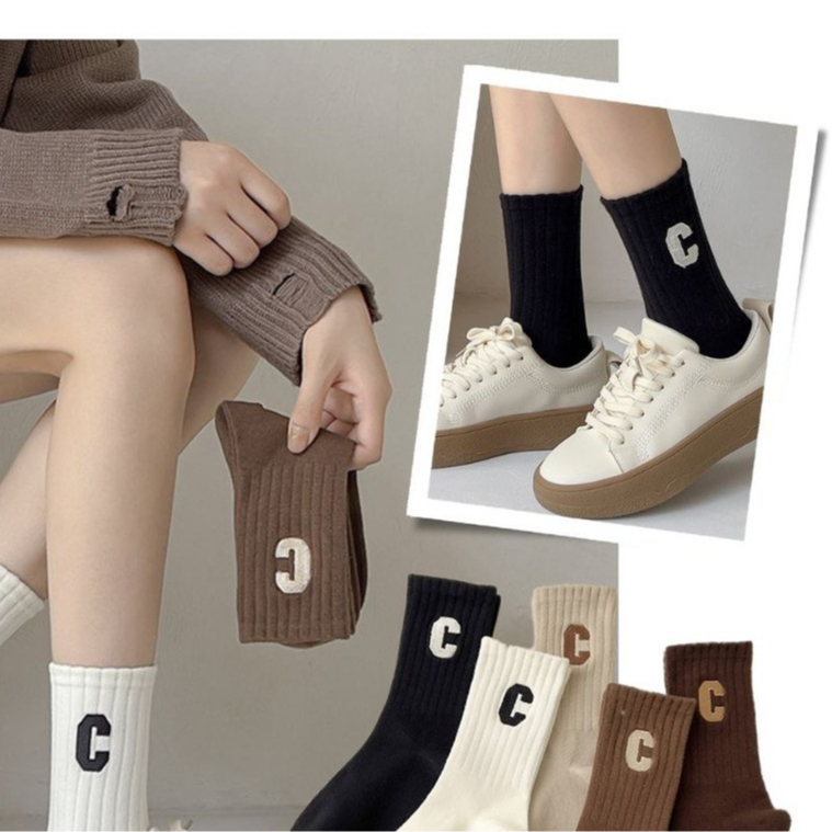 ถุงเท้าข้อยาว ตัว C หนานุ่ม ยาว Free Size 35-42 สินค้าพร้อมส่ง