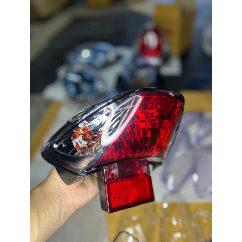 ชุดไฟท้าย W125R-S สีดำชา งานHM ขายยกชุดพร้อมใส่
