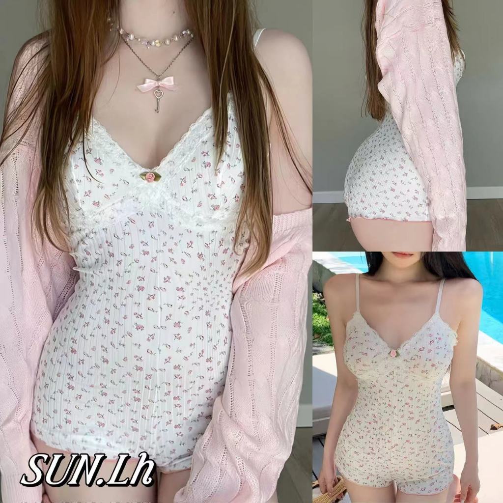 SUN🛍️🛒จัดส่งจากกรุงเทพ🛍️พร้อมแผ่นรองหน้าอก🌺จั้มสูทลายดอกไม้ลูกไม้หวานมาก เหมาะกับชายหาด ☀️คาเฟ่ถ่ายรูปแนวสตรีท☕️