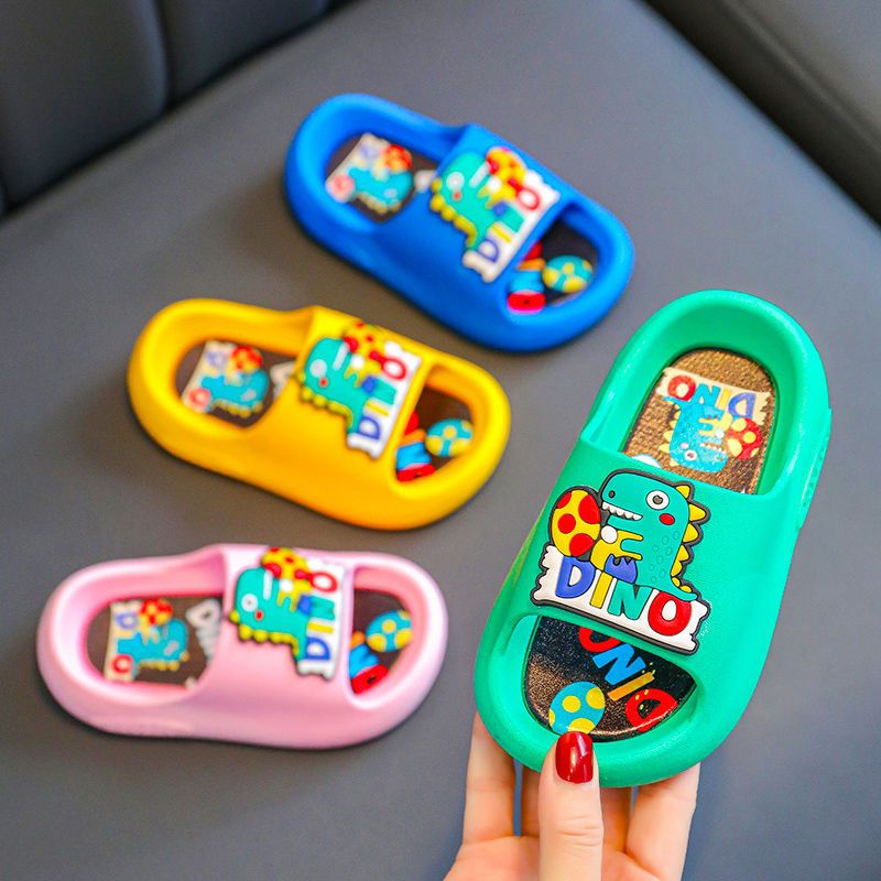 รองเท้าแตะเด็กผู้หญิง แตะเด็กผู้ชาย แบบสวม นิ่ม เบา ใส่สบาย น่ารัก Children's slip-on shoes (พร้อมส่งในไทย)