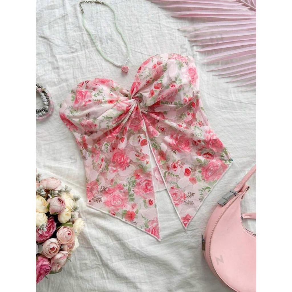 พร้อมส่งจากไทย เสื้อเกาะอก ครอป ผ้าลูกไม้ ลายดอกไม้ Sexy ชายเสื้อสามเหลี่ยม