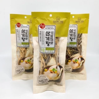 ไก่ตุ๋นโสมเกาหลี เครื่องโสมพร้อมปรุง 1ชุด 70g ซัมกเยทัง 삼계탕 Samgyetang