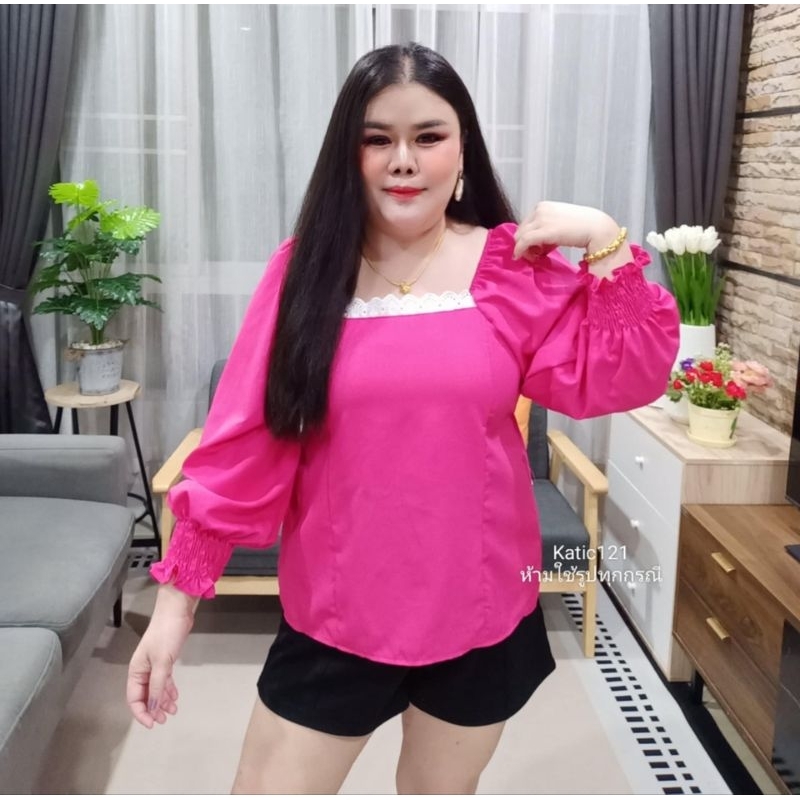 เสื้อคอเหลี่ยมแต่งลูกไม้แขนจั๊ม สม็อคหลัง