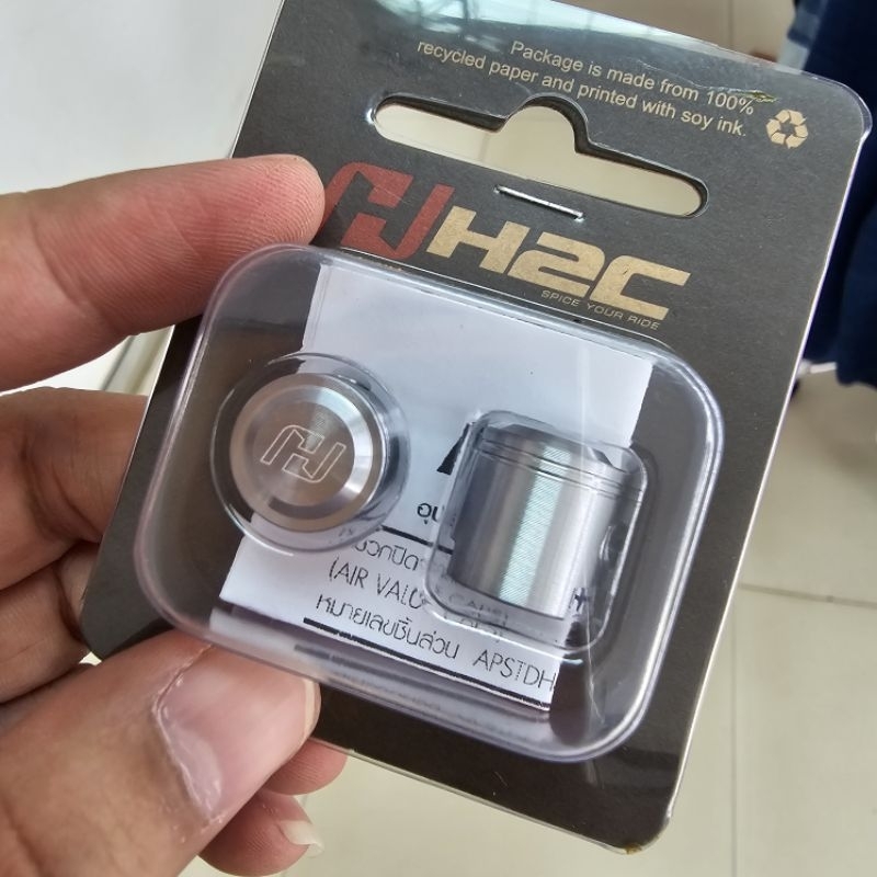 จุกลมอลูมิเนียม Honda H2C ลิขสิทธิ์แท้