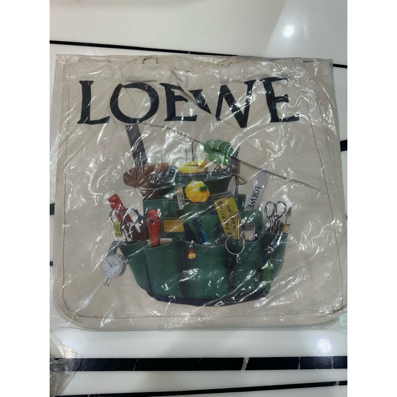 กระเป๋าผ้า LOEWE ของใหม่ ของแท้