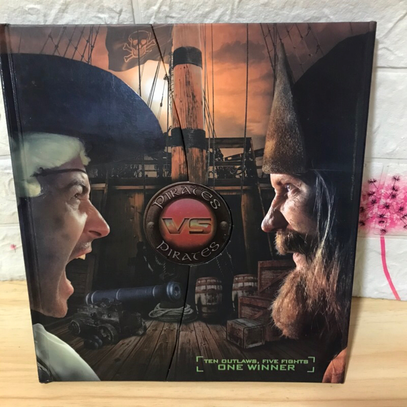 PIRATES VS PIRATES ปกแข็งมือสอง-af1/2