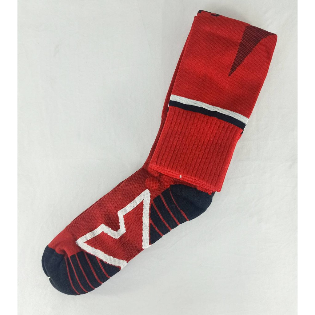 ถุงเท้าฟุตบอลแบบ Premium SAKKA SKE15501