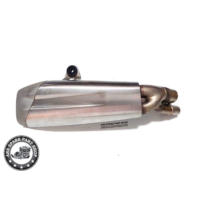 ท่อเดิม  BMW S1000RR