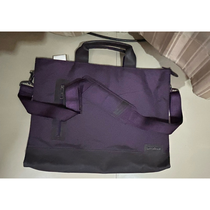 กระเป๋าใส่Note book samsonite Lenovo งานแท้มือสอง