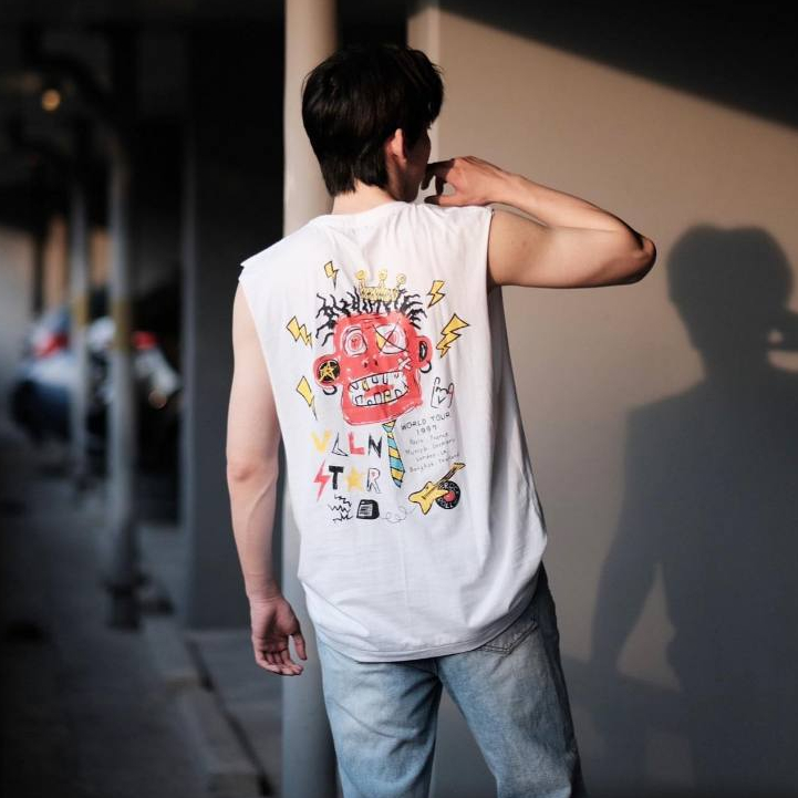 VILLAIN เสื้อแขนกุด "Villain RockStar"