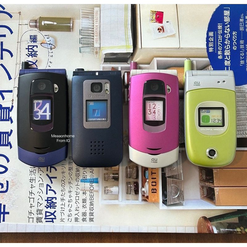 Japanese flip phone, dummy phone, mockup phone มือถือฝาพับจำลอง