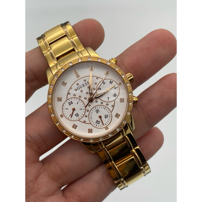 ขาย นาฬิกาผู้หญิง Guess