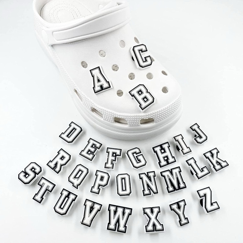 พร้อมส่ง Jibbitz จิ๊บบิท ตัวติดรองเท้าที่มีรู ทุกยี่ห้อ ตัวอักษรภาษาอังกฤษและตัวเลข (ราคาต่อ 1 ชิ้น)