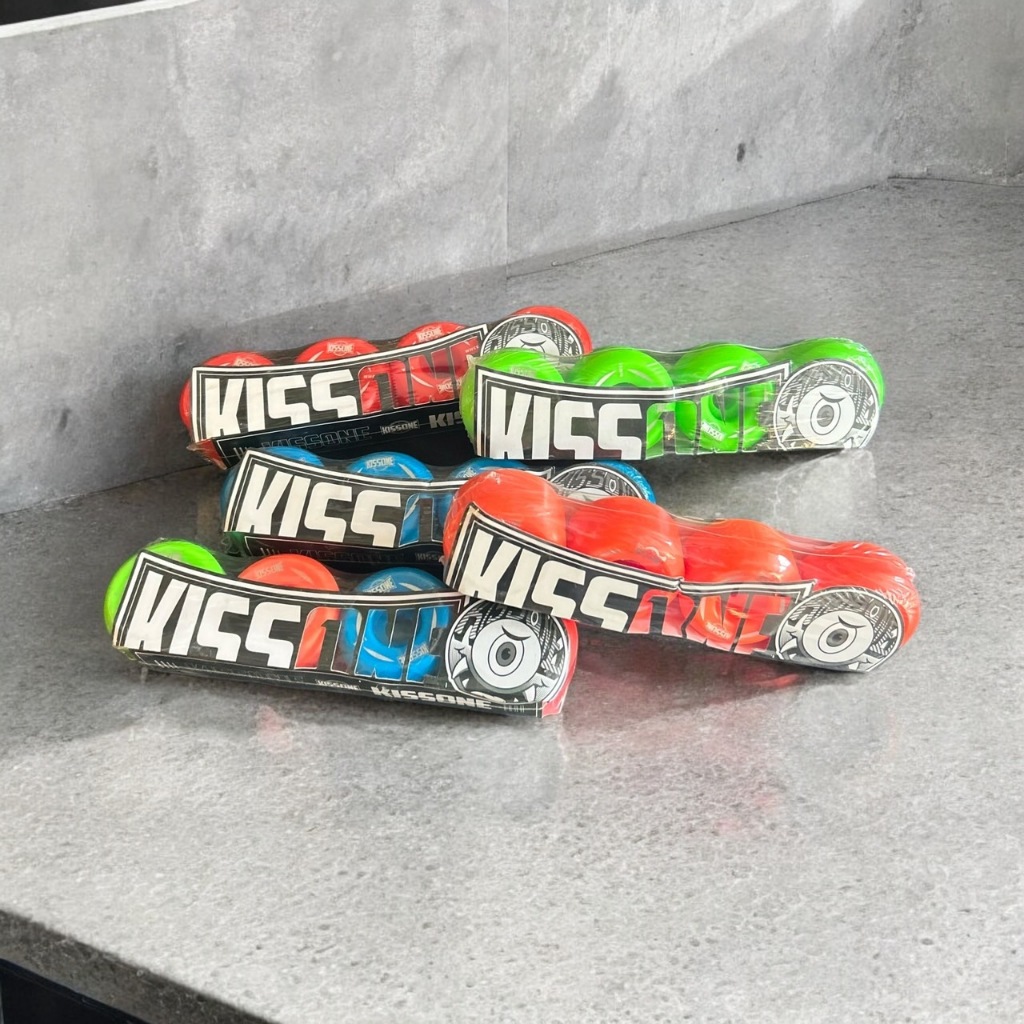ล้อสเก็ตบอร์ด Kiss One Skateboard Wheel รับประกันของแท้ สินค้าพร้อมส่ง