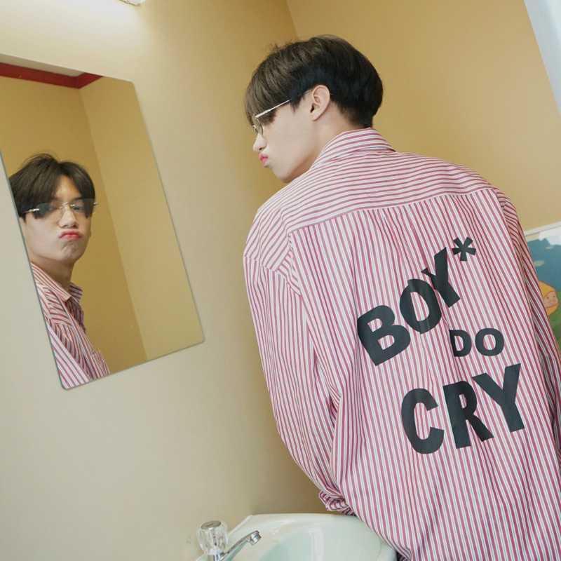 QCLOTH : boy don't cry (red)