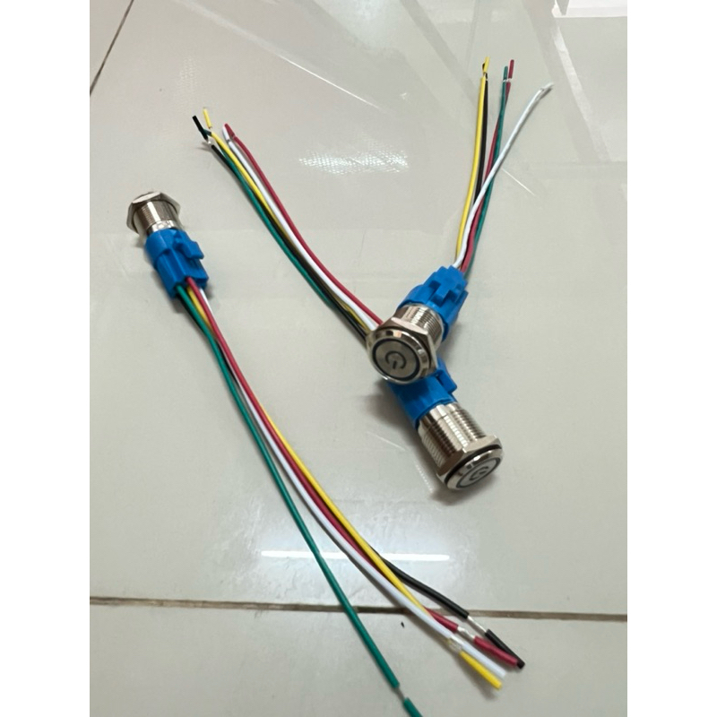 ตัวละ  58บาท สวิทต์ไฟสีฟ้า 12โวลท์ไฟรถยนต์ VIP