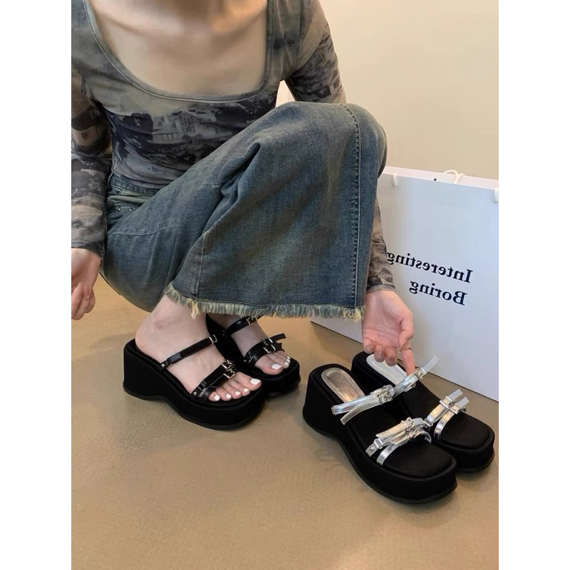 A66 - 2 Platform Sandal