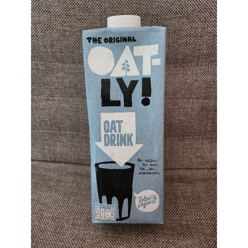 Oatly นมข้าวโอ๊ตจากสวีเดน 1,000 ml