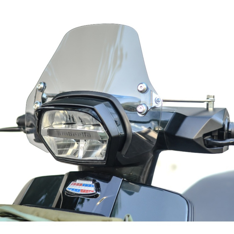 ชิวหน้า Lambretta X300 X200 ทรงซิ่ง แบบยึดบน ไม่ต้องเจาะ

<p>“><center></p>
<h4></h4>
<p><p><font color=