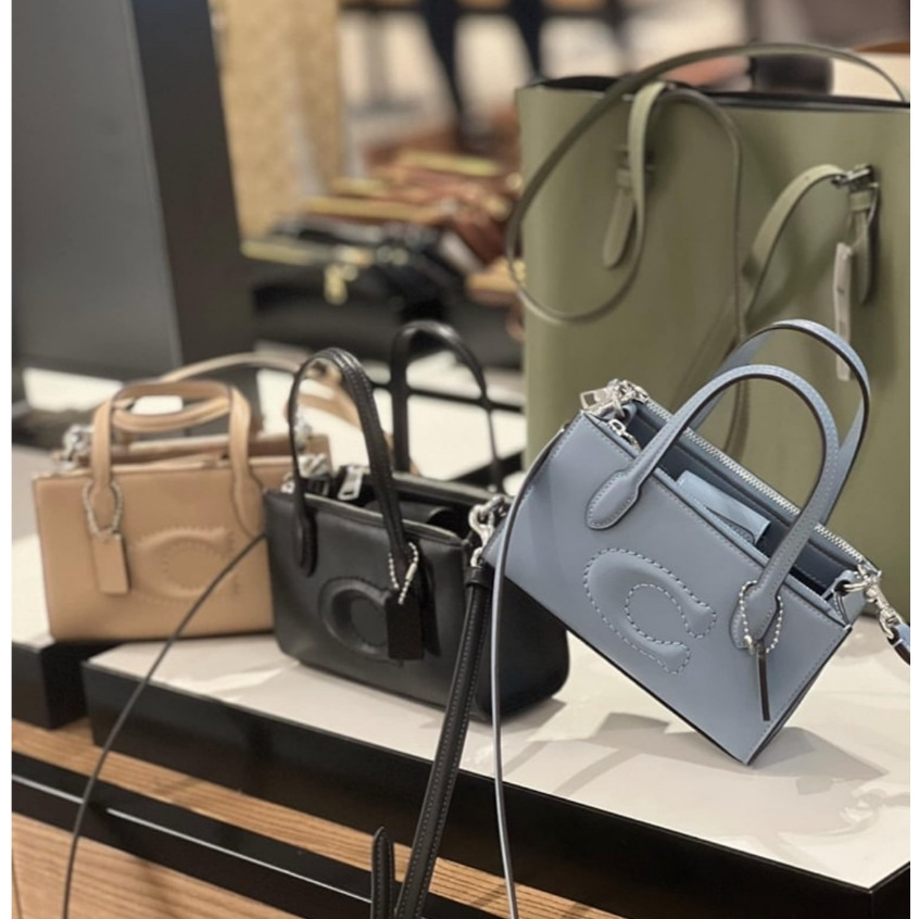 COACH NINA SMALL TOTE IN BLACK (CR097) มี 2 Size