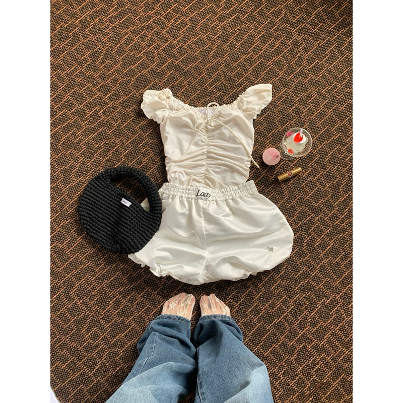 BABYDOLL SHORTS ( WHITE )