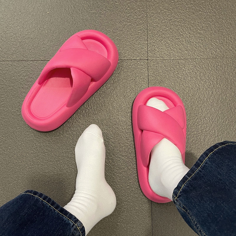 Walkon ที่สุดในรุ่น  รองเท้าแตะแฟชั่นผู้หญิงแบบสวม ดีเทลเป็นสายไขว้ ทำจากยาง ใส่แล้วไม่บาดหน้าเท้า น้ำหนักเบา ทรงสวย ราค - รูปที่ 4