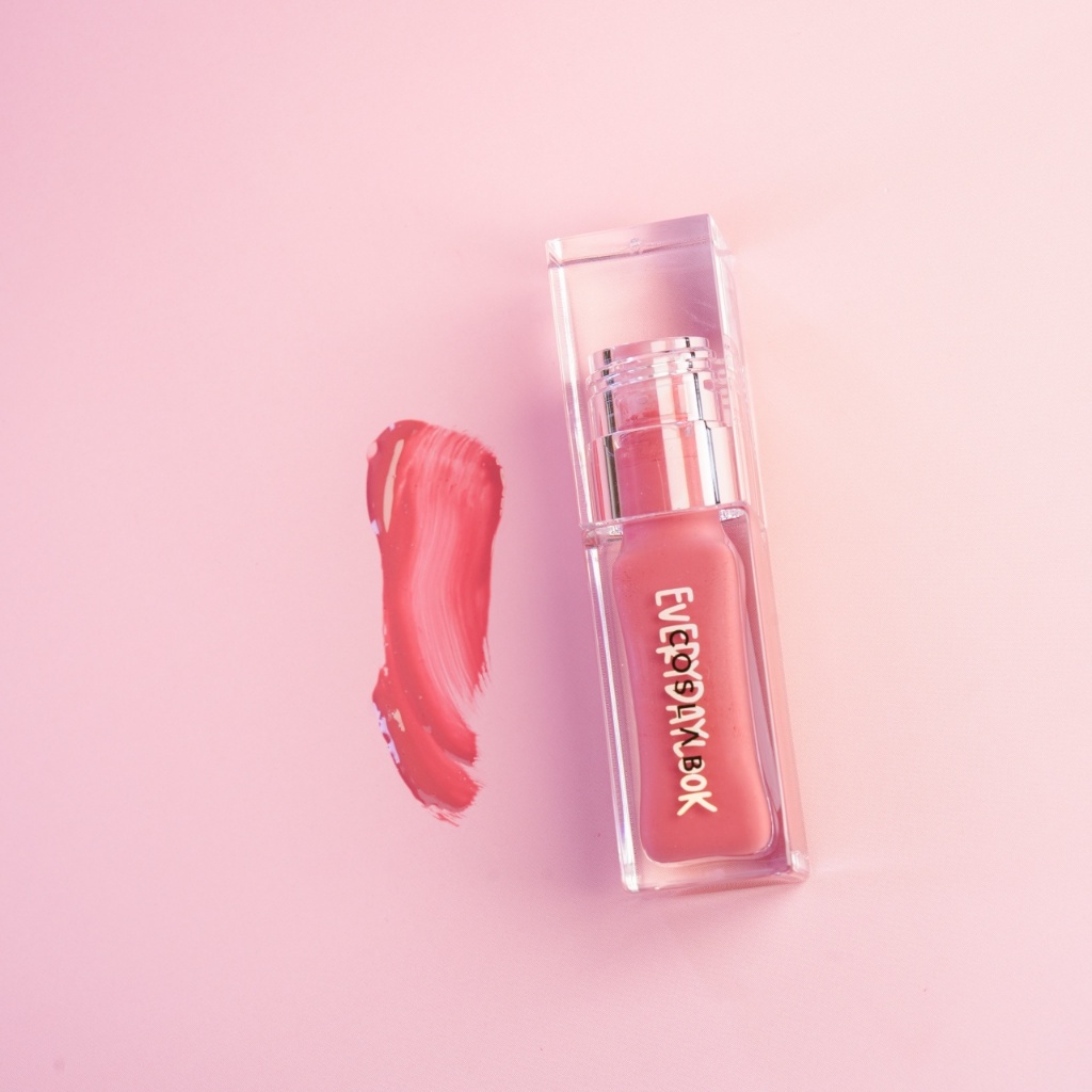 [GWP] 1 ชิ้น Random COSLAB Gloss Everyday Look - ลิปกลอส