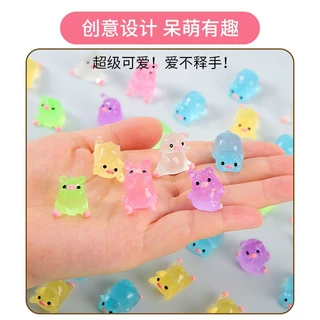 🔥พร้อมส่ง🔥 หมูเรซิ่น หมู หมูเรืองแสง เรซิ่นเรืองแสง เรซิ่น ตุ๊กตาเรซิ่น เรืองแสง ขนาดเล็ก