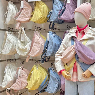 พร้อมส่ง มี39สีใหม่ กระเป๋า สไตล์ยูนิโคล Uniqlo Round Mini Shoulder Bag ผ้าไนลอน กระเป๋าคาดอก เบา