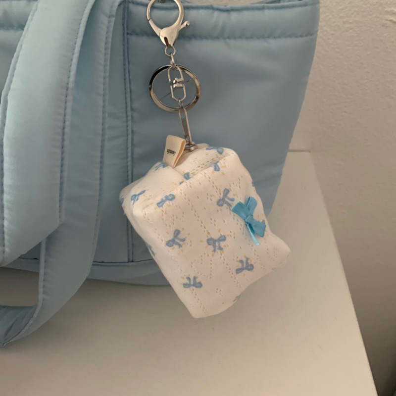 (ส่วนลดหน้าแอพหาไม่เจอทักแชทนะคะ🥰) ribbon pouch bag keyring leafenlife