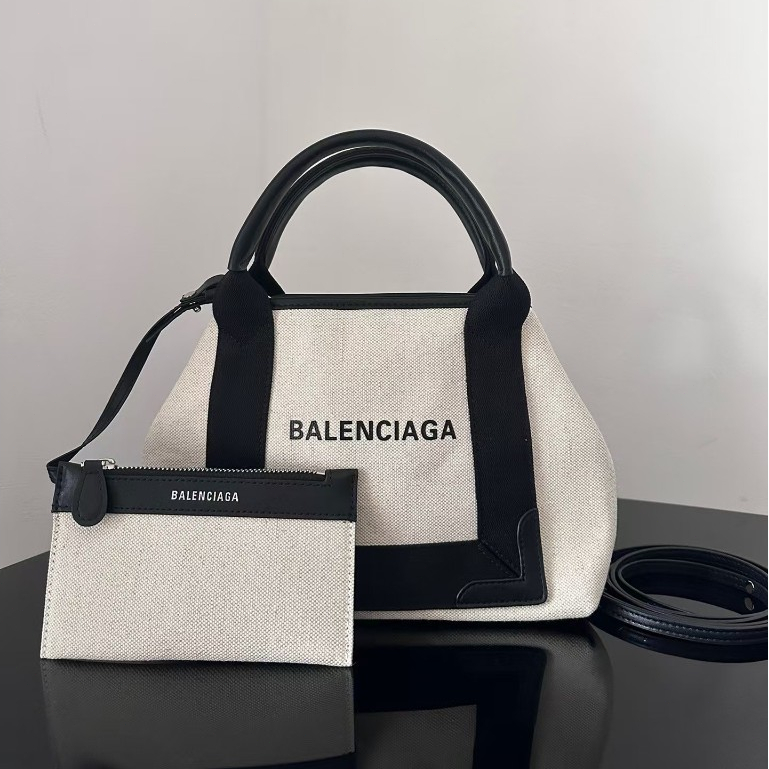 ถูกที่สุด ของแท้ 100%/ถูกที่สุด ของแท้ 100% Balenciaga Navy Xs Cabas