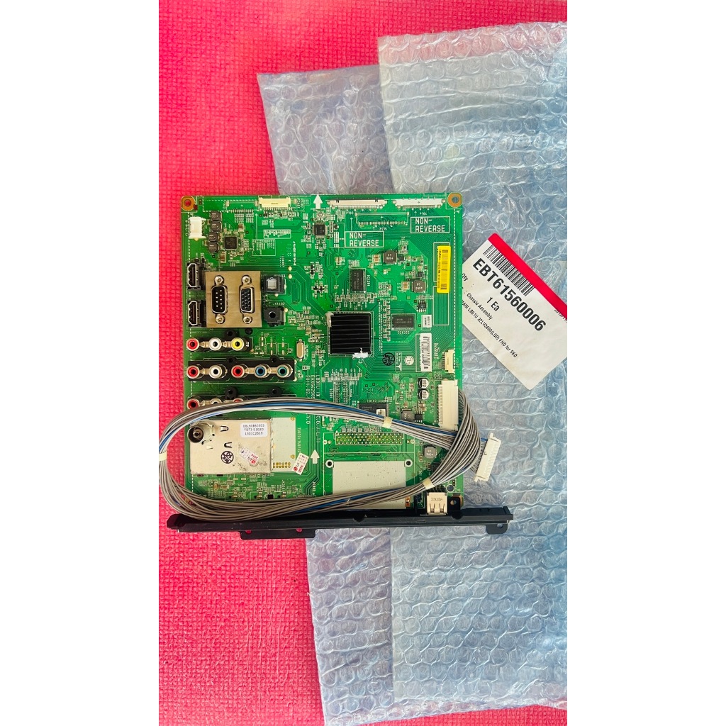 ใหม่ แท้ เบิกศูนย์ เมนบอร์ด แอลจี mainboard lg รุ่น 32lv3400 42lv3400 พาร์ท ebt61560006 *ไม่มีประกัน