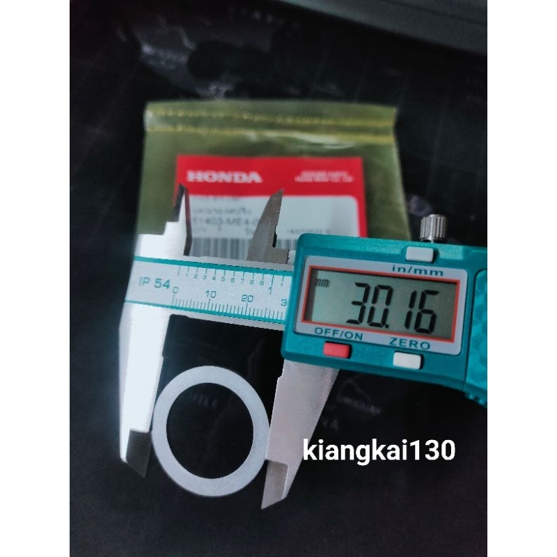 51403-ME4-003แผ่นรองสปริงโช๊คหน้าHONDA-CB/CBR300สินค้าของแท้