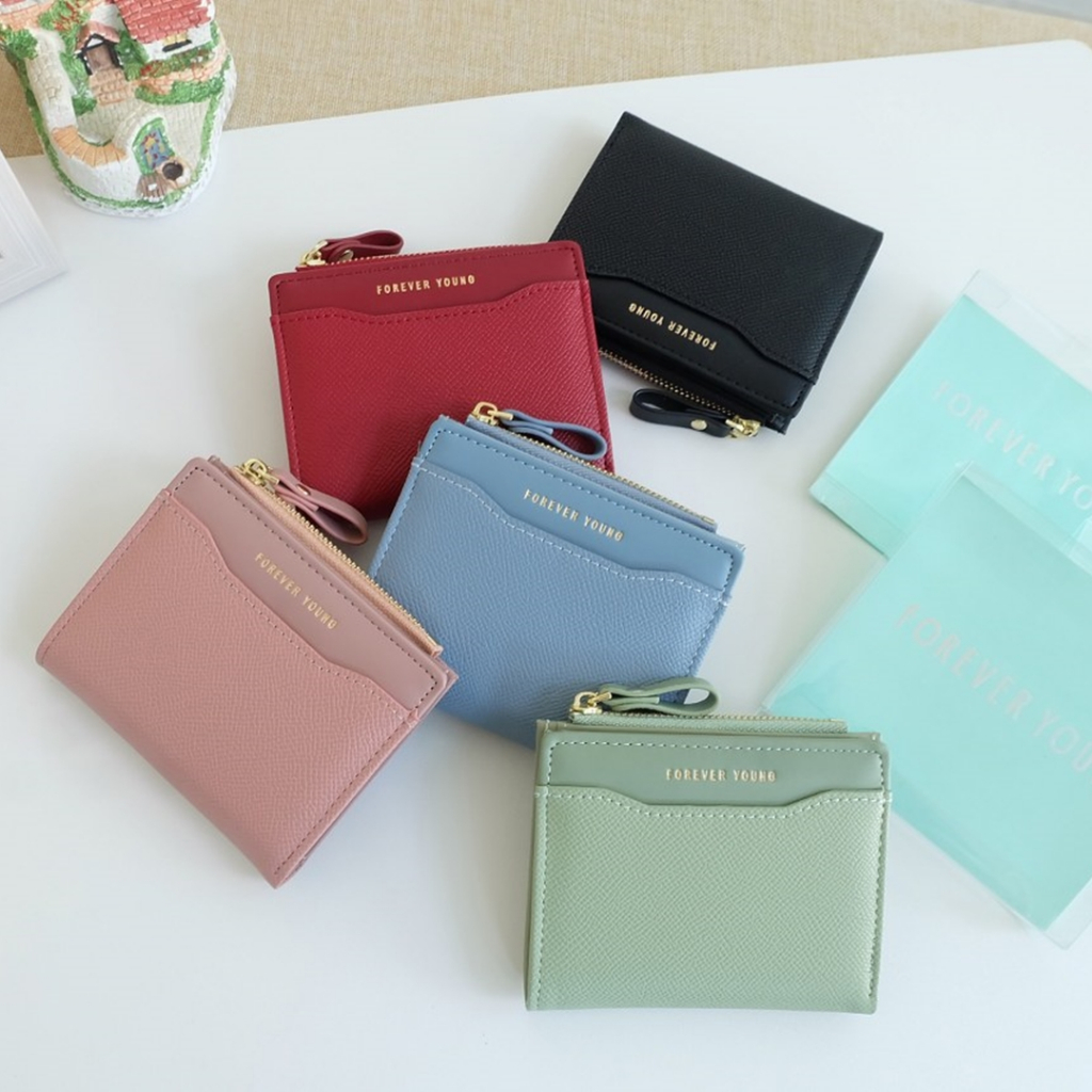 [ พร้อมส่งในไทย ] กระเป๋าสตางค์สั้น2พับแบบพกพาพร้อมส่งในไทย No.8303-006 ใส่แบงค์พันได้พร้อมกล่องพลาสติกใส กระเป๋าร้านชิค