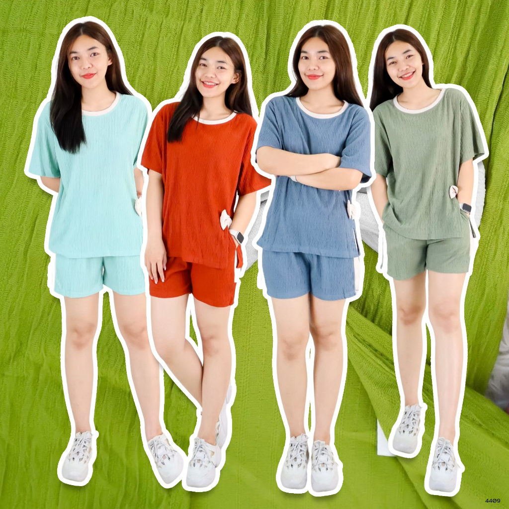 4409# ชุดเซ็ท ผู้หญิง เสื้อคอกลม แขนสั้น แต่งโบว์ กางเกงขาสั้น แต่งแถบข้าง ผ้าย่น ลายเปลือกไม้