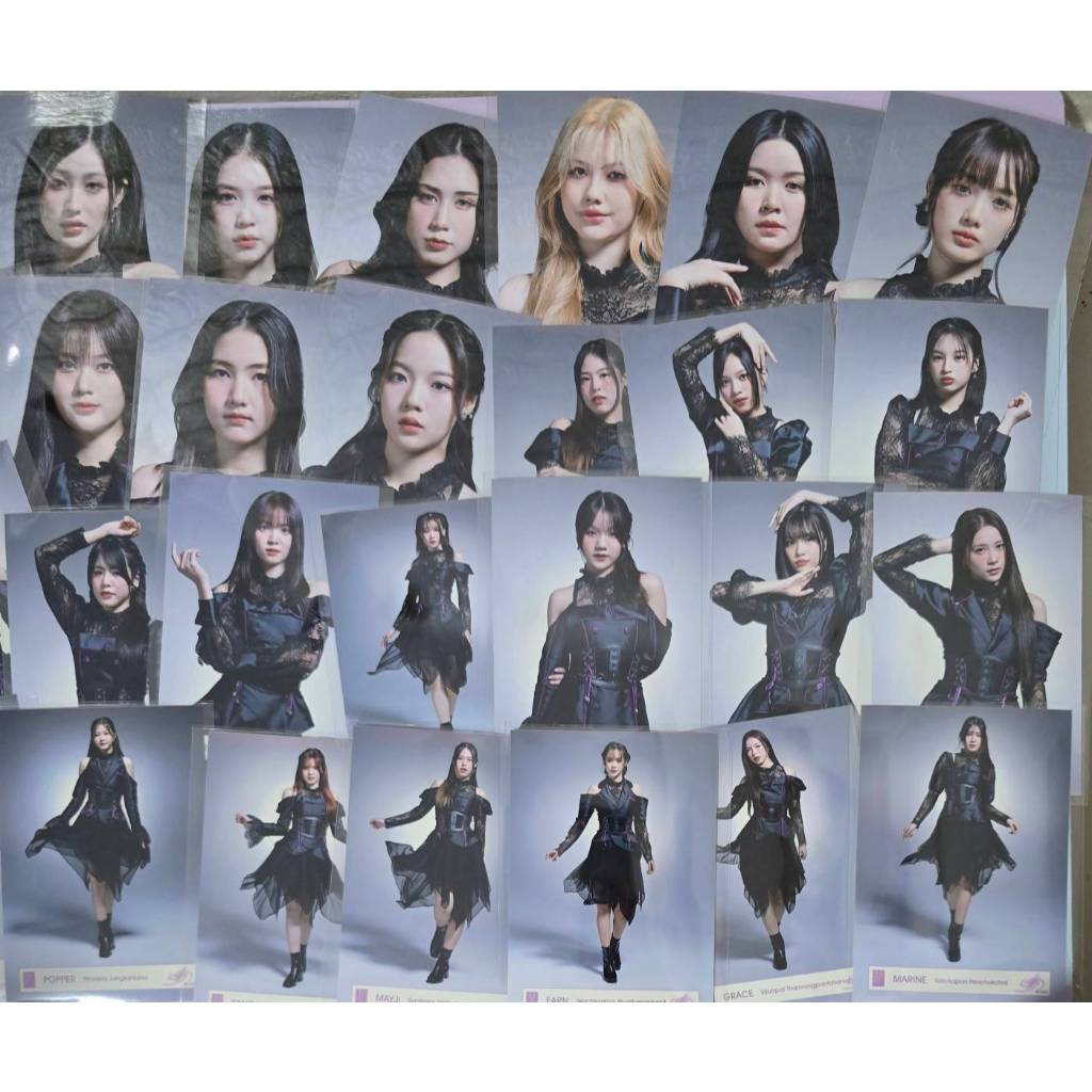 รูปโฟโต้เซท อัลบั้มที่ 17 Bnk48 Borderless คอมพ์ 3 ใบพร้อมส่ง
