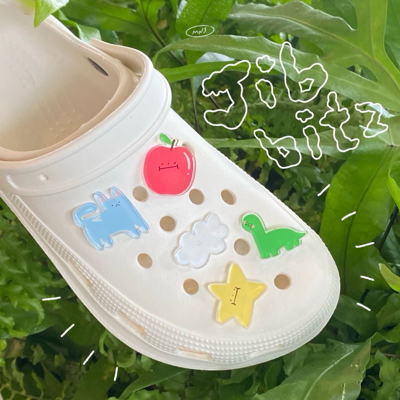 (*พรี4-5วัน)MUUNE SAURUS jibbitz ตัวติดรองเท้า crocs ลายไดโนเสาร์ ตัวติดรูรองเท้าลายเป็ดลายแมว