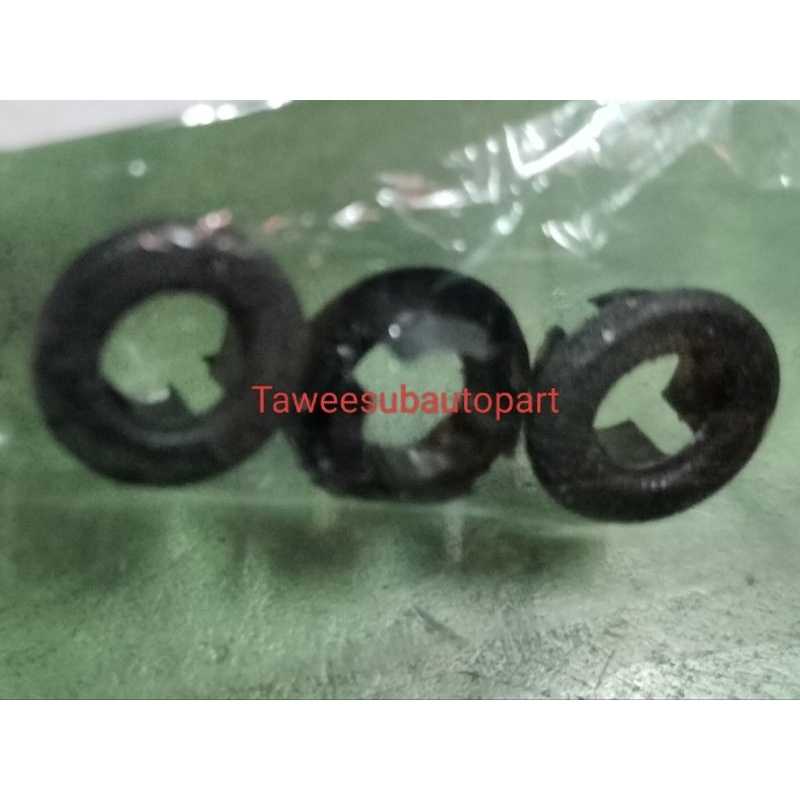 ขอบปุ่มล๊อคประตู (ราคาต่อ1ตัว) BMW E30 พลาสติกสีดำ  SS1640 SS-1640